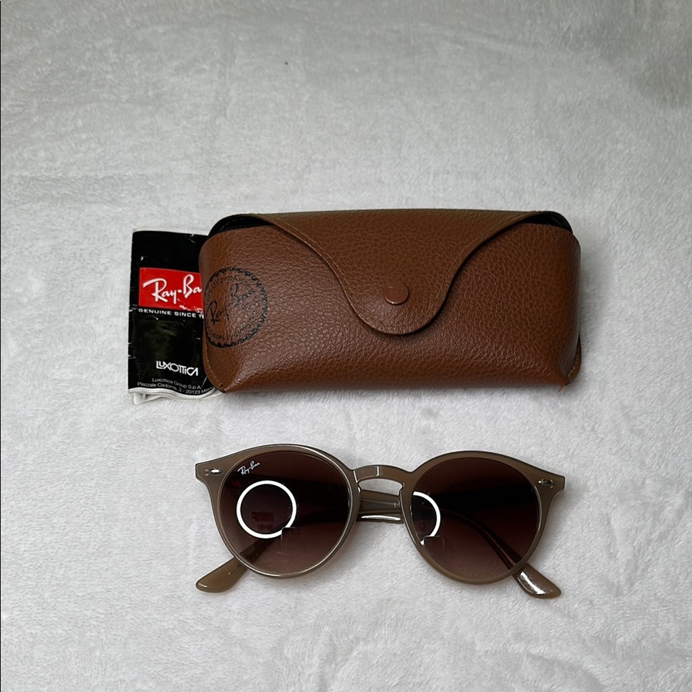 Ray-Ban 2180